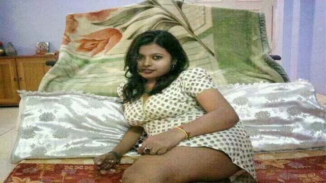 Desi Beautiful Horny Naughty Sexy Busty Madhu Sex Video