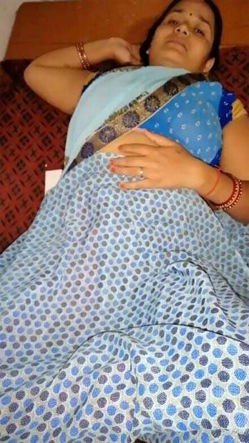 Indian Housewife Having Illegal Affair Enjoying with Lover