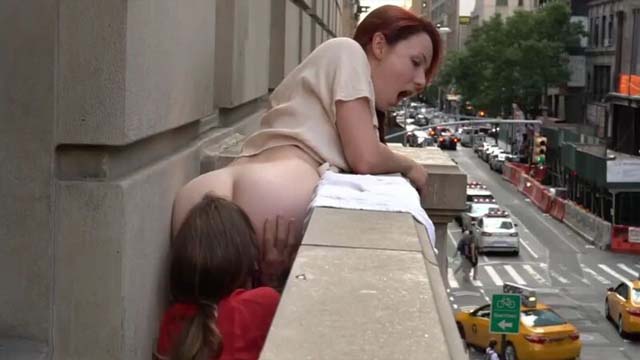 Lesbian Couple -Eating Pussy In Public Outdoor Linking
