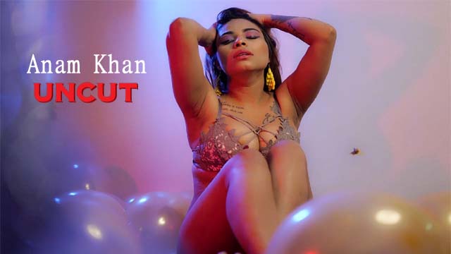 Anam Khan – Masturbating with Dildo in Bathtub – Leaked MMS
