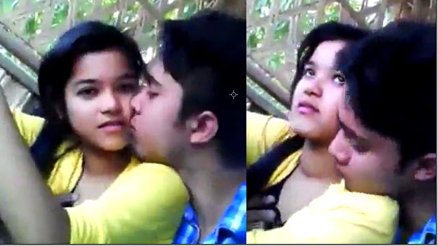 Indian School Girl Romance In Park Boobs Pressing With Her Boyfriend