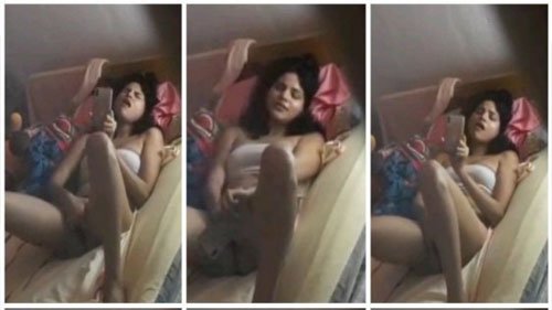 Cute Young Girl Getting Wild with Boyfriend on VC Secretly Recorded by Brother