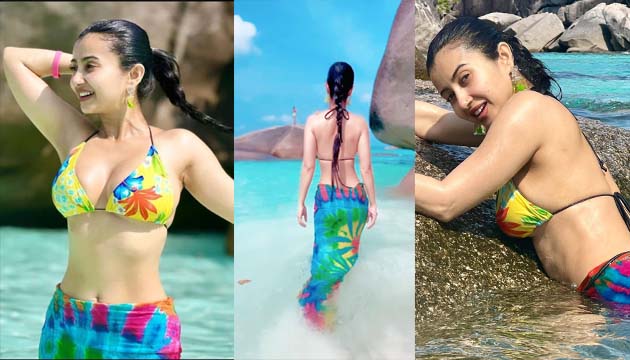 Sexy hot Big Boobs Celebraty Monami Ghosh Wonder Ful Momment in Sea beach Full Video