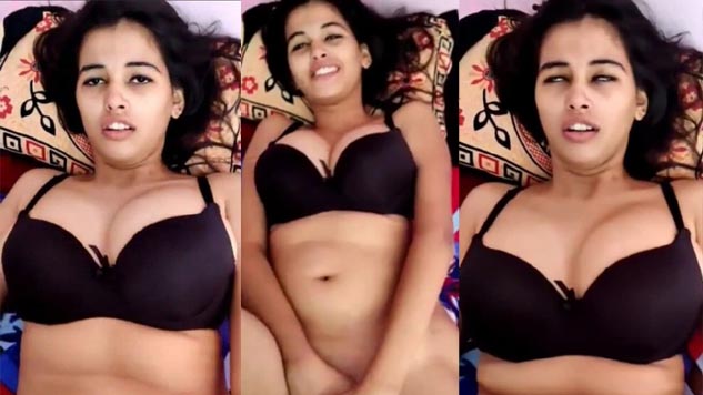 Extremely Hot Indian Babe Fucking with Boyfriend Hindi Talking HD Video Don’t Miss