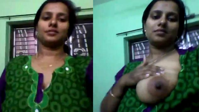 Desi milf horny aunty showing her amazing boobs 2 Unseen Videos Watch Now